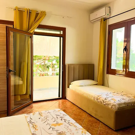 Apartament Aparments Ardi *