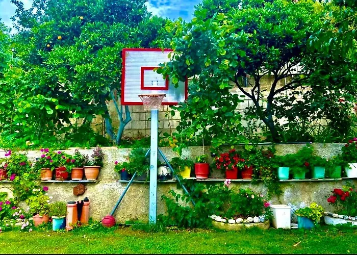 Aparments Ardi Orikum