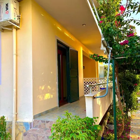 Aparments Ardi Appartement Orikum